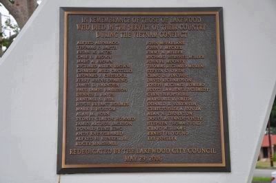 Vietnam Conflict Marker [top right] image. Click for full size.