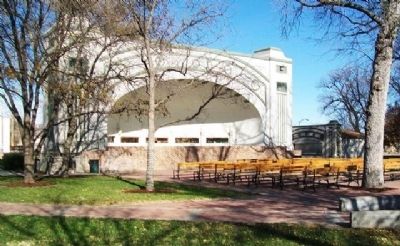 Stevens Park Bandshell. Click for full size. Stevens Park Bandshell image. Click for full size.