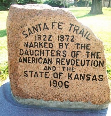 Santa Fe Trail Marker image. Click for full size.