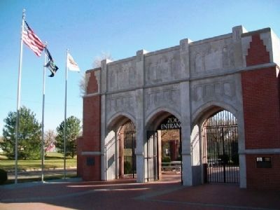 Ben Grimsley Arches and Markers image. Click for full size.