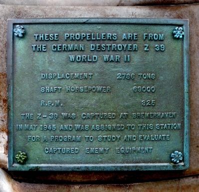 Propellor Plaque image. Click for full size.