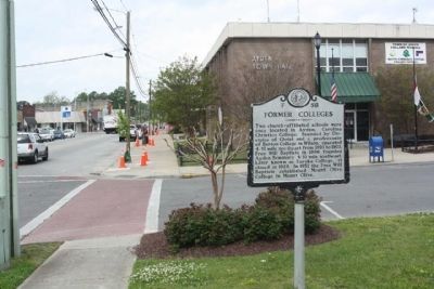 Former Colleges Marker, looking northward along West Avenue. Click for full size. Former Colleges Marker, looking northward along West Avenue image. Click for full size.