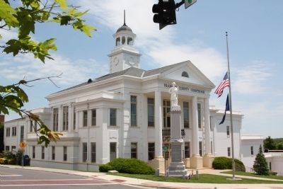 Franklin County Courthouse image. Click for full size.