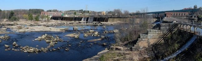 The dam at Amoskeag Falls. Click for full size. The dam at Amoskeag Falls image. Click for full size.