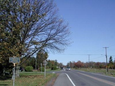 William Watts Folwell Marker approach from the south image. Click for full size.