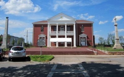 Henry County Courthouse (Heritage Center & Museum) image. Click for full size.