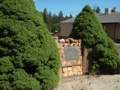 Old Paradise Marker. Click for full size. Old Paradise Marker image. Click for full size.