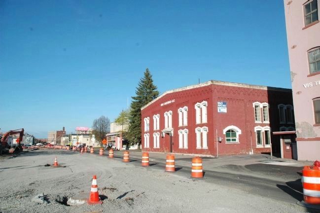 Erie Crossings Building. Click for full size. Erie Crossings Building image. Click for full size.