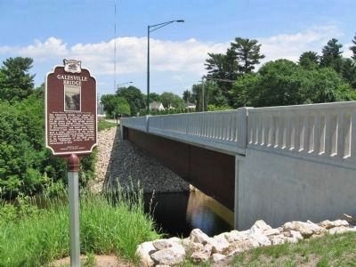 Marker and Replacement Bridge image. Click for full size.