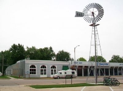 This ELI Windmill, Marker, and Kregel Windmill Factory image. Click for full size.