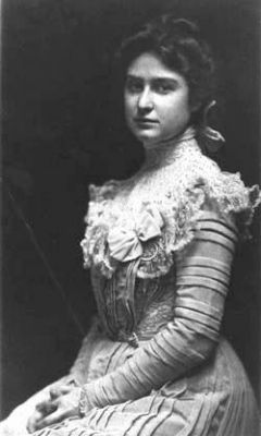 Gertrude Weil. Click for full size. Gertrude Weil image. Click for full size.