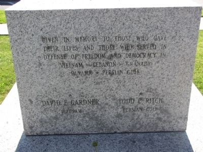 Charlestown War Memorial Marker image. Click for full size.