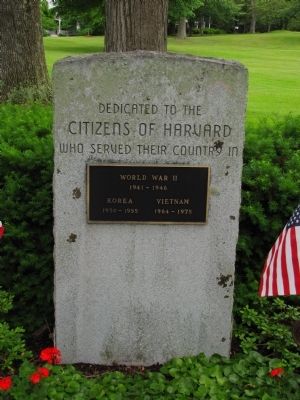 Harvard Veteran's Memorial image. Click for full size.