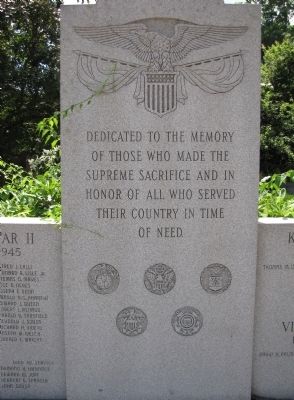 Hudson Veteran's Memorial image. Click for full size.