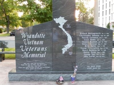 Wyandotte Vietnam Memorial image. Click for full size.