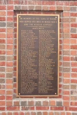 Wayne County Veterans Memorial,plaque 2, WWII and Korea image. Click for full size.