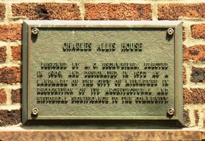 Charles Allis House Marker. Click for full size. Charles Allis House Marker image. Click for full size.