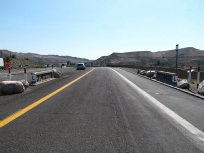 Lincoln Highway Bridge Rails image. Click for full size.