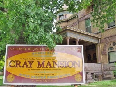 Cray Mansion Sign image. Click for full size.