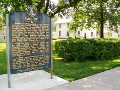 Laclede Marker image. Click for full size.
