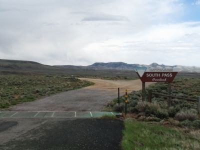 Entrance to South Pass Overlook image. Click for full size.
