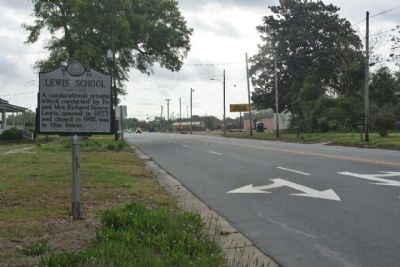 Lewis School Marker looking east image. Click for full size.