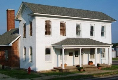 Linn County Jail and Sheriff's Residence & Marker. Click for full size. Linn County Jail and Sheriff's Residence & Marker image. Click for full size.