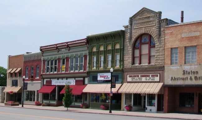 Loomis Building. Click for full size. Loomis Building image. Click for full size.