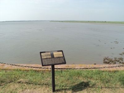 Fort Sumter Bombarded Marker. Click for full size. Fort Sumter Bombarded Marker image. Click for full size.