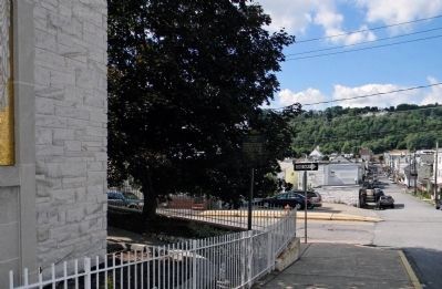 Wide view of the St. Michael's Church Marker image. Click for full size.