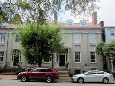 2307 E. Broad St. row house image. Click for full size.