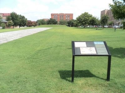 Memorial To The American Revolution Marker. Click for full size. Memorial To The American Revolution Marker image. Click for full size.