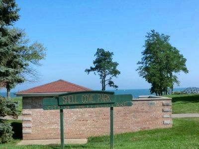 Sign for Shell Cove Park, the location of the marker image. Click for full size.