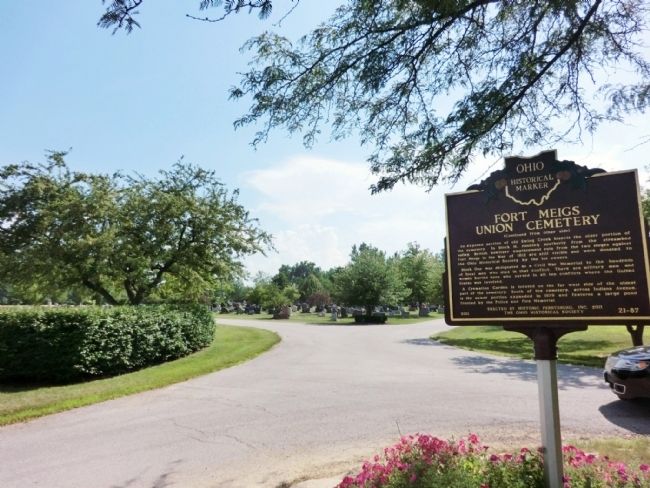 Fort Meigs Union Cemetery Marker. Click for full size. Fort Meigs Union Cemetery Marker image. Click for full size.