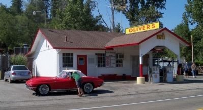 Oliver's and a nice Corvette image. Click for full size.