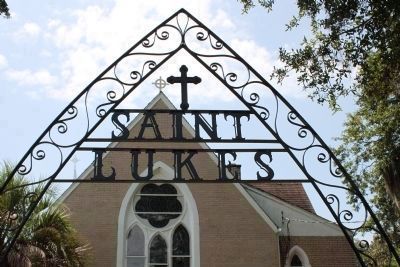 St. Luke's Churchyard Entrance image. Click for full size.
