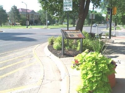 Main Street, 500 Block South and City Park Marker. Click for full size. Main Street, 500 Block South and City Park Marker image. Click for full size.