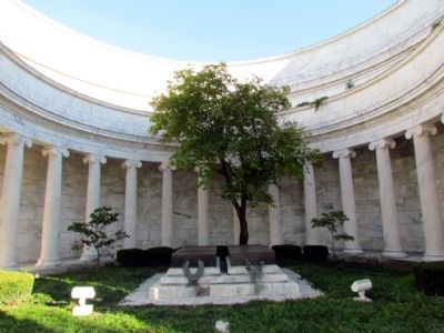 Resting Place of Warren and Florence Harding. Click for full size. Resting Place of Warren and Florence Harding image. Click for full size.