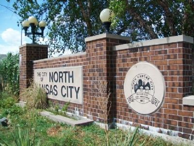 North Kansas City Sign image. Click for full size.