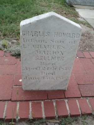 Grave Marker image. Click for full size.