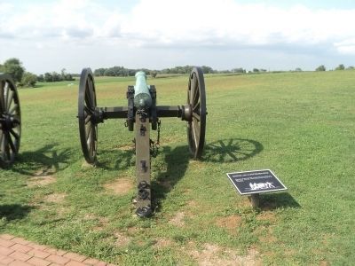 Model 1841 6-Pounder Gun and Marker image. Click for full size.