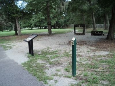 Marker at Charles Town Landing image. Click for full size.