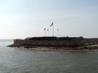 Fort Sumter image. Click for full size.