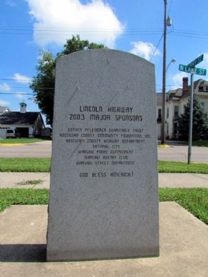 The Lincoln Highway Marker (Back) image. Click for full size.