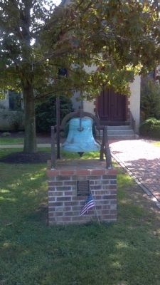 St. Peters Episcopal Church Bell and Marker image. Click for full size.