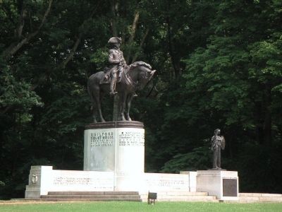 Statue of Nathaniel Greene in Guilford Courrthouse National Park image. Click for full size.