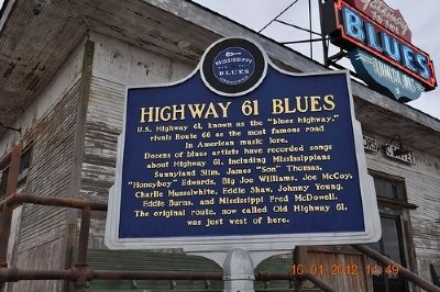 Highway 61 Blues Marker image. Click for full size.