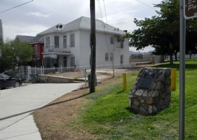Wide view of the Old San Francisco Historic District Marker. Click for full size. Wide view of the Old San Francisco Historic District Marker image. Click for full size.