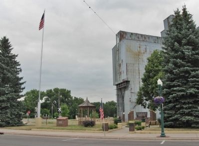 Veterans Memorial image. Click for full size.