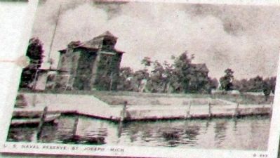 Postcard of U.S. Naval Reserve image. Click for full size.